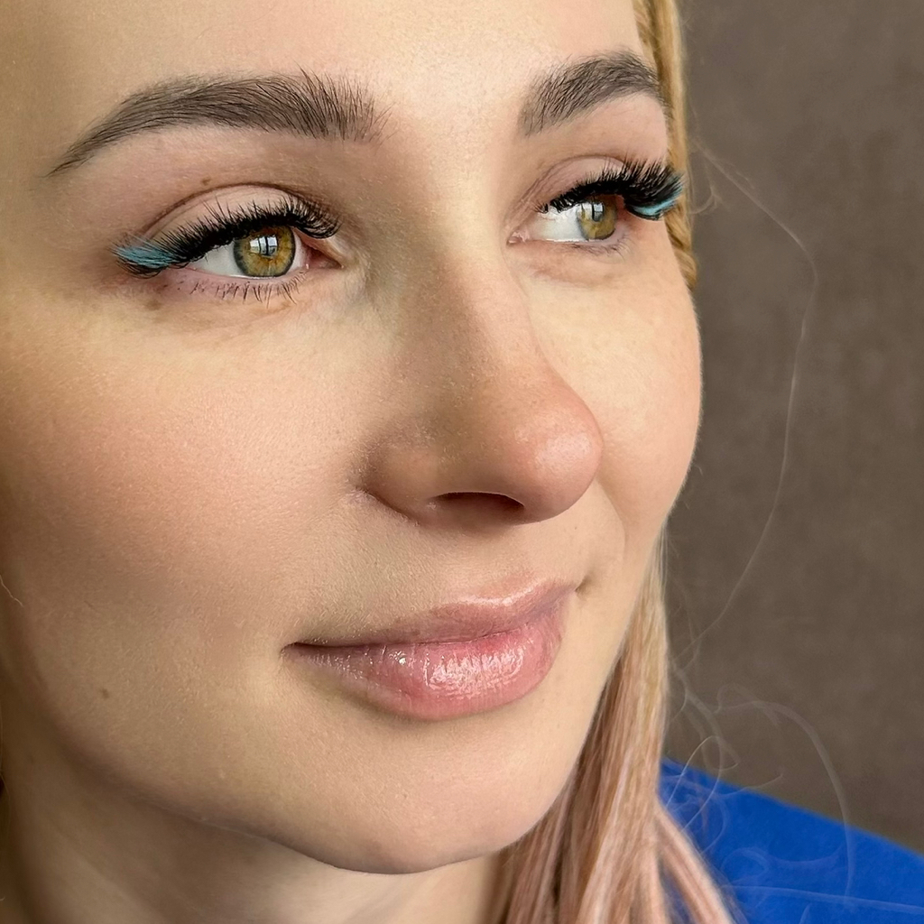 Наращивание ресниц 3D/УФ