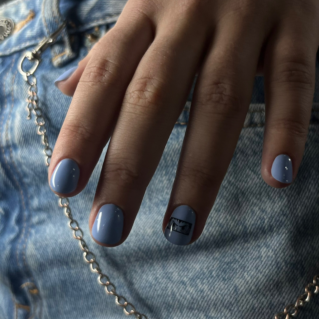 Маникюр с покрытием  гель-лак (без укрепления)