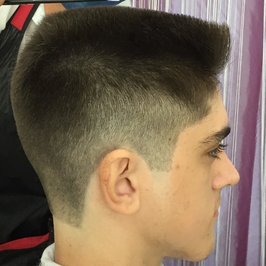 Стрижка мужская комплекс