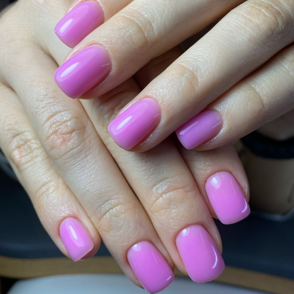 Коррекция гелем до 3 (длина до 8,5мм) + маникюр + простой дизайн