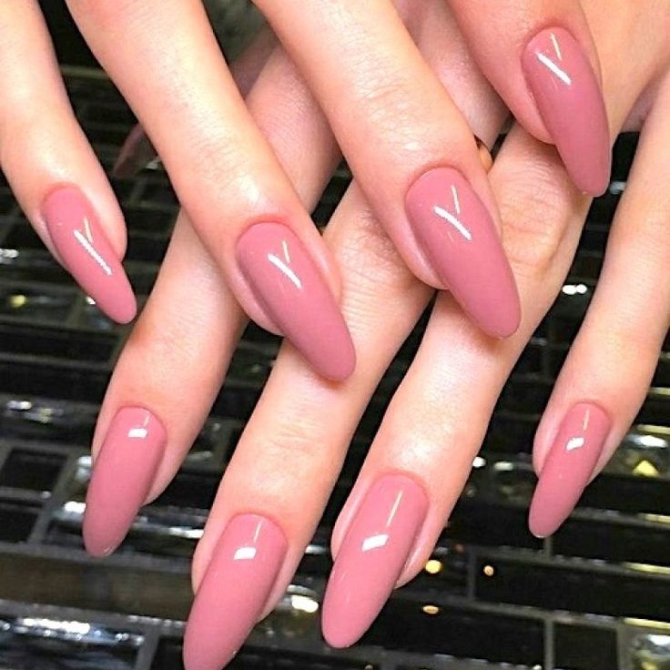 Маникюр с покрытием гель-лак