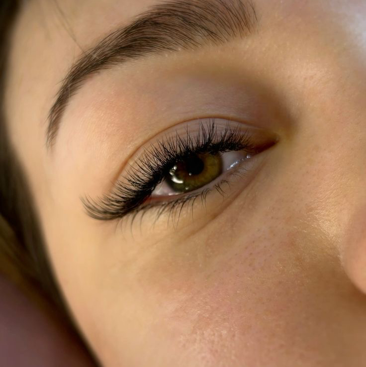 Наращивание ресниц 2Д Топ-мастер