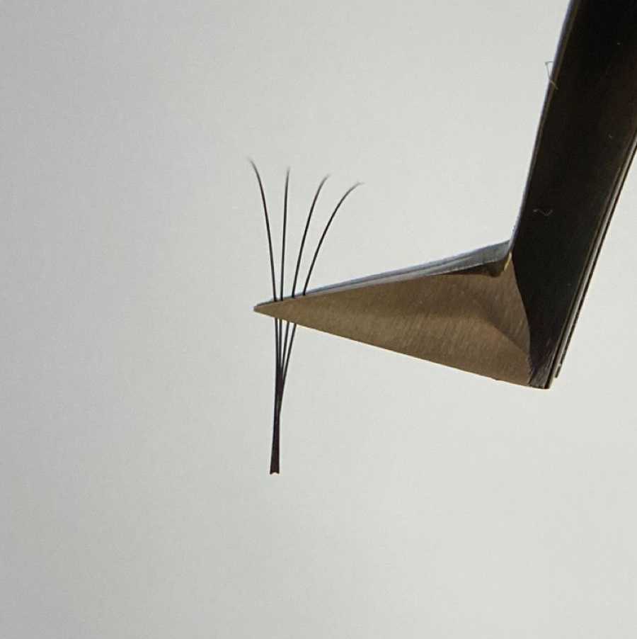 Наращивание ресниц 3,5d