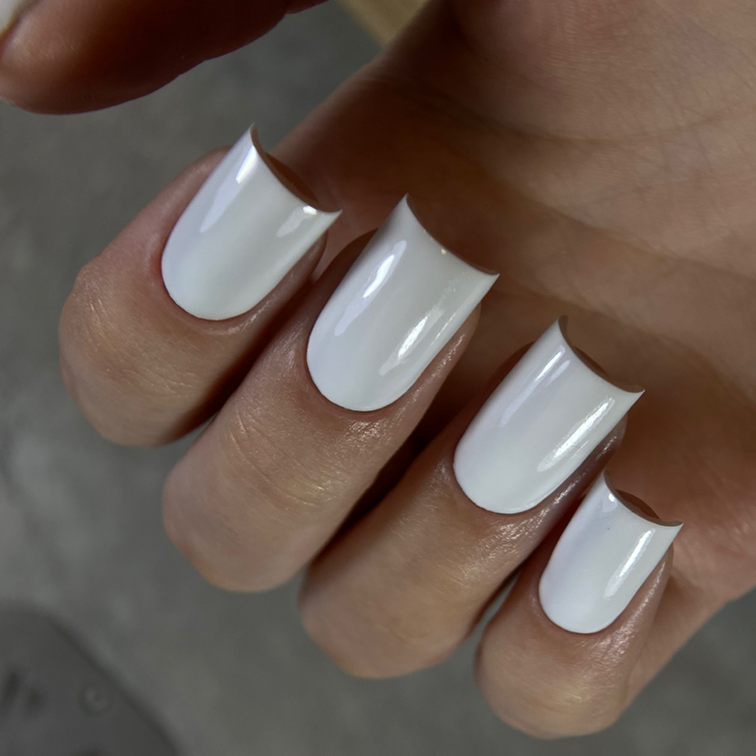 Маникюр + укрепление + однотон