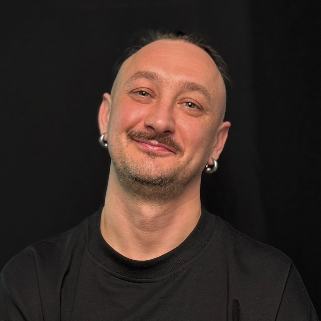 Петров Максим