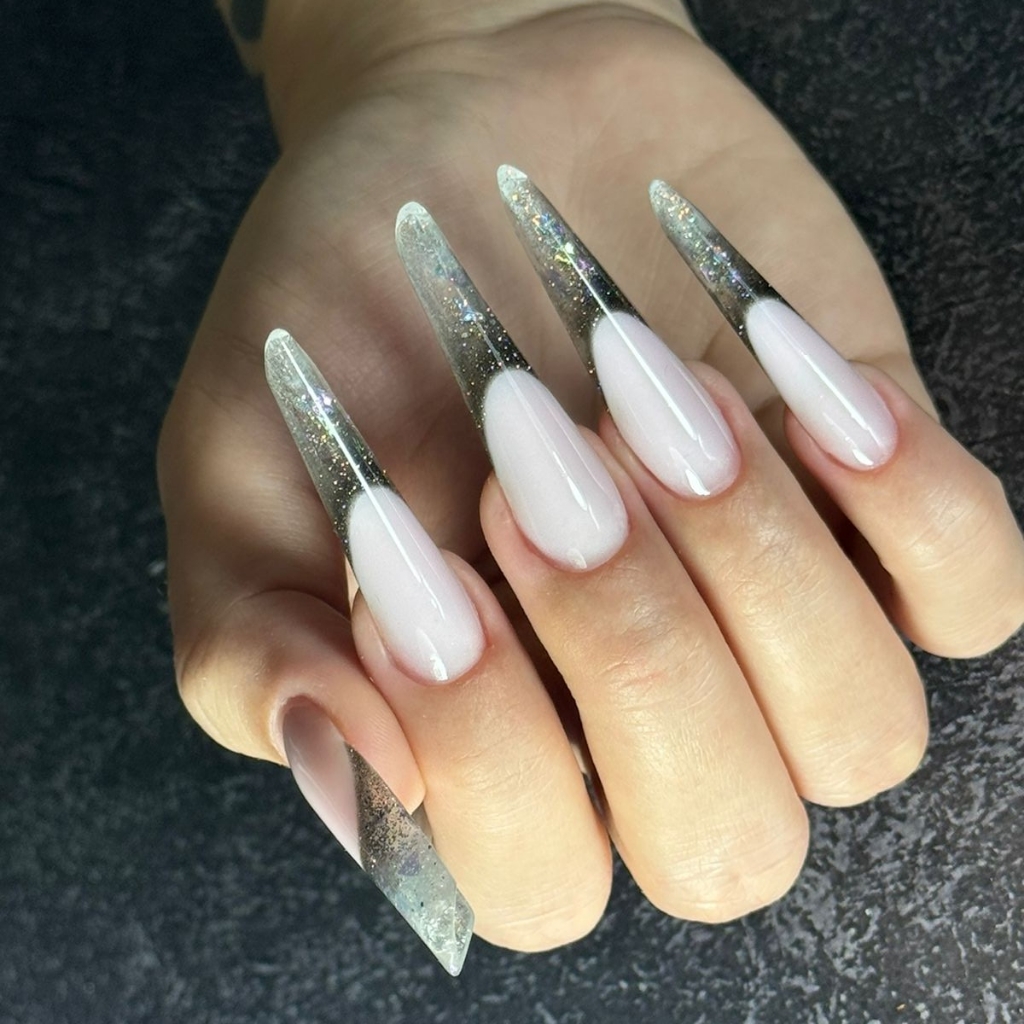 Наращивание на верхние формы КРЕАТИВ. Длина от 4 .
Френч с любым дизайном