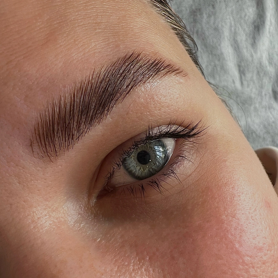 Ламинирование бровей/уход