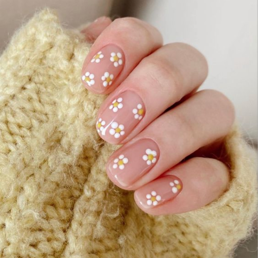 Маникюр детский с покрытием лак