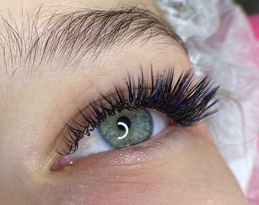 Наращивание ресниц объем 2,5D