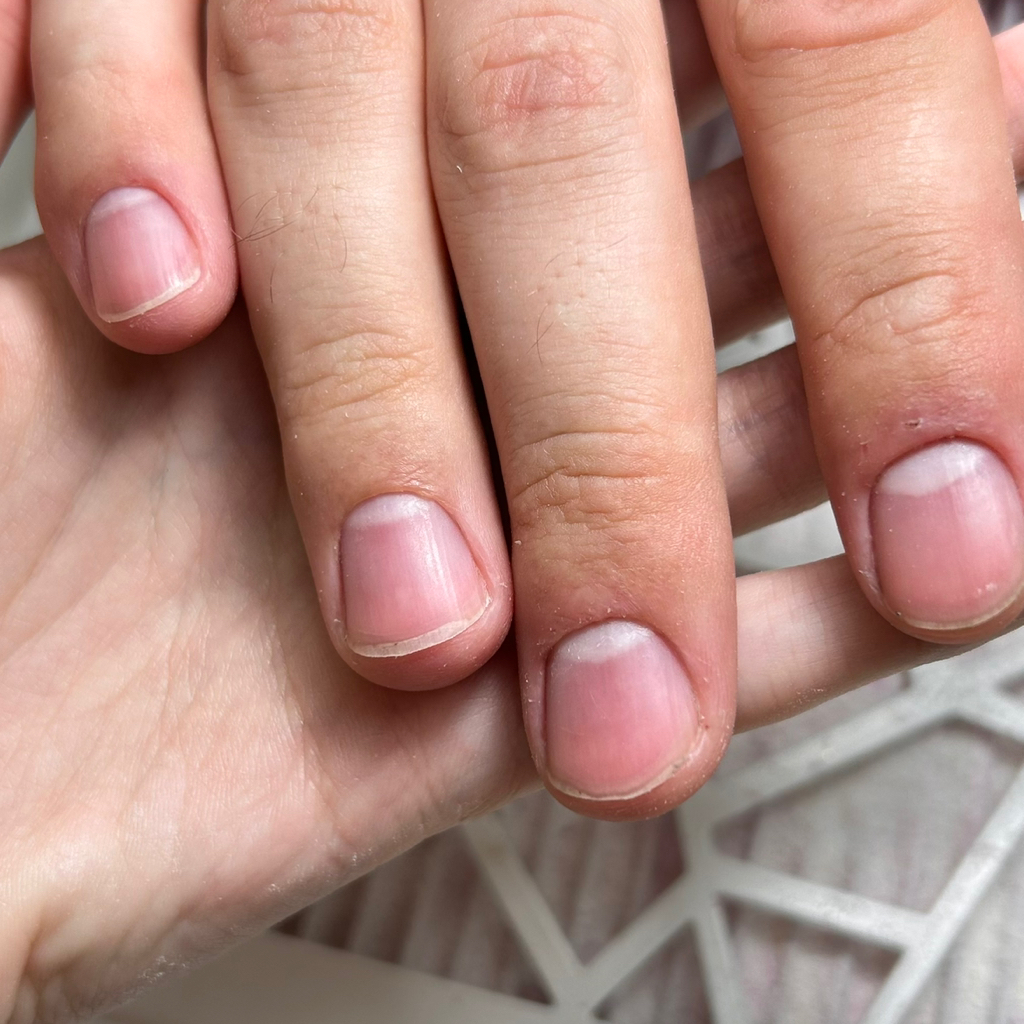 Маникюр мужской