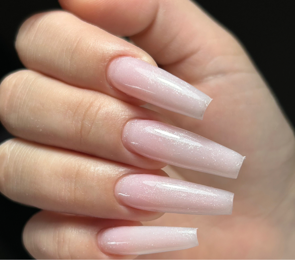 Наращивание ногтей