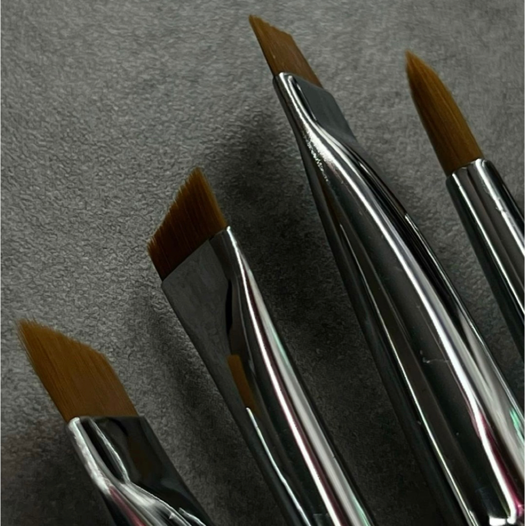 Ламинирование бровей