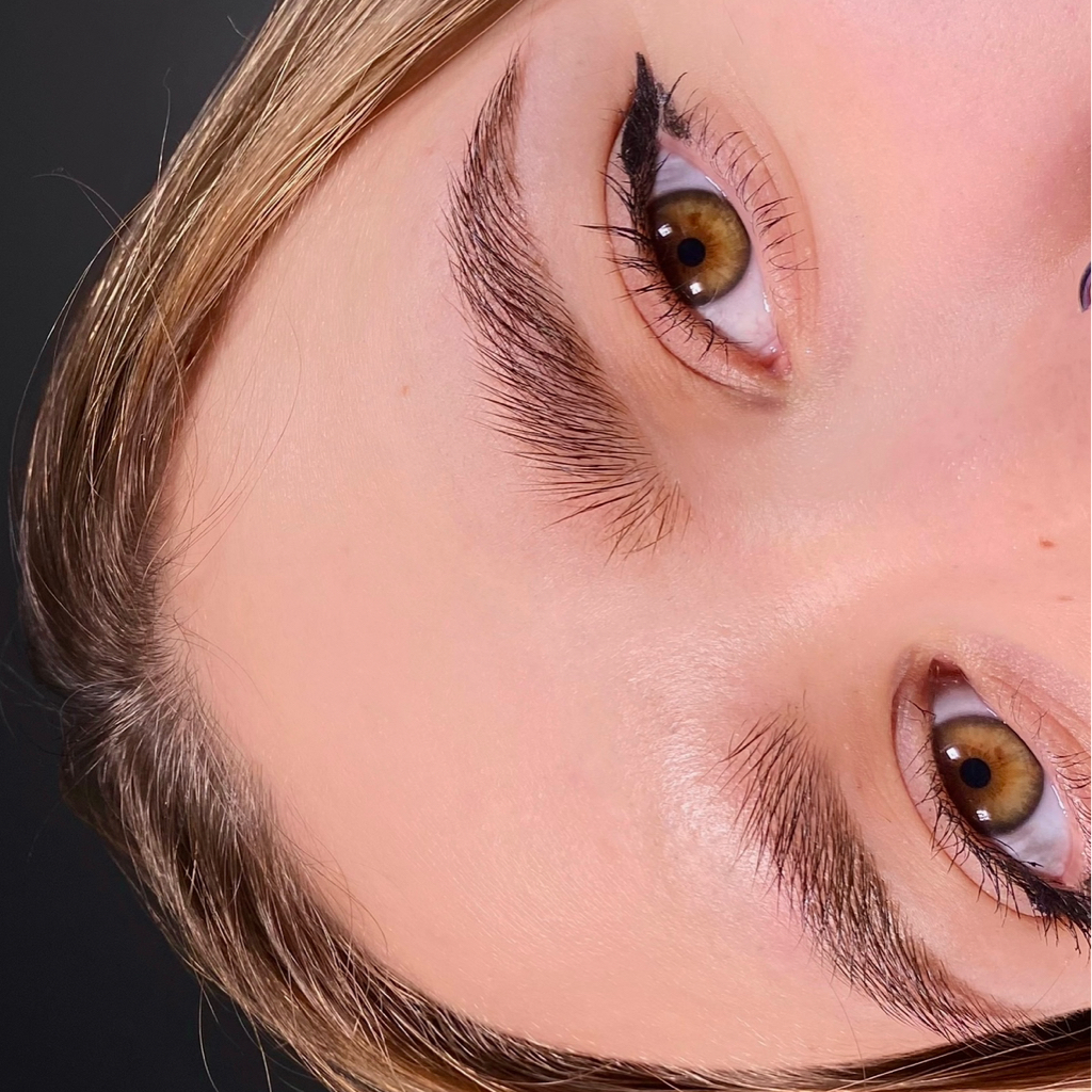 Долговременная укладка/коррекция/окрашивание/ботокс бровей