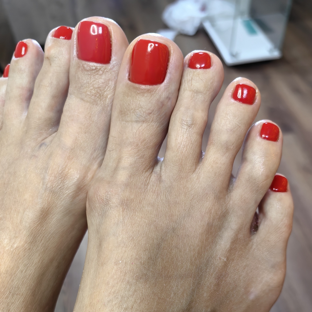 Смарт педикюр с покрытием гель лака