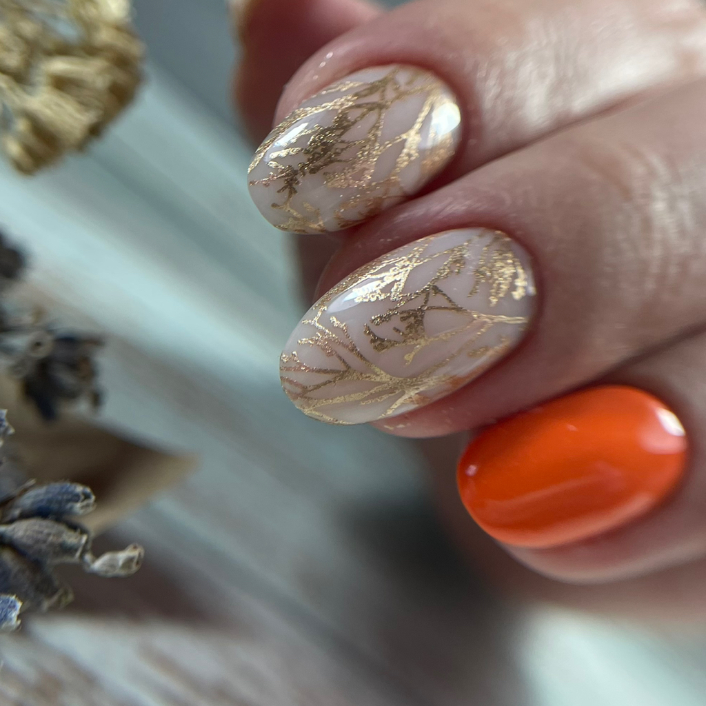 Маникюр с покрытием гель лака