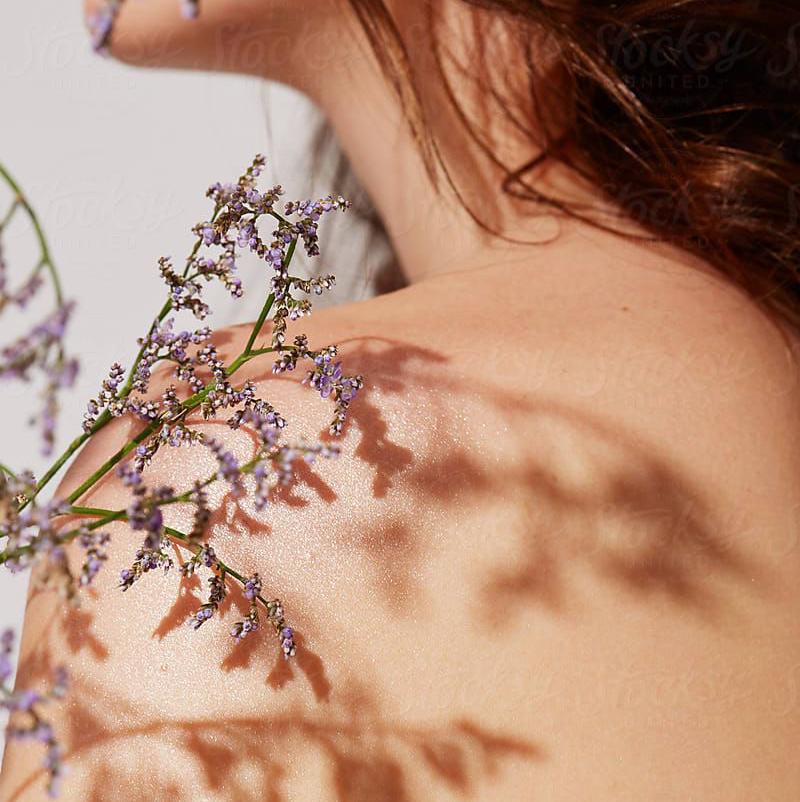 Глубокое бикини + подмышечные впадины + ноги полностью