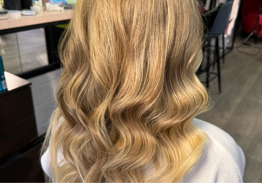 Укладка легкая (утюжок, Dyson)