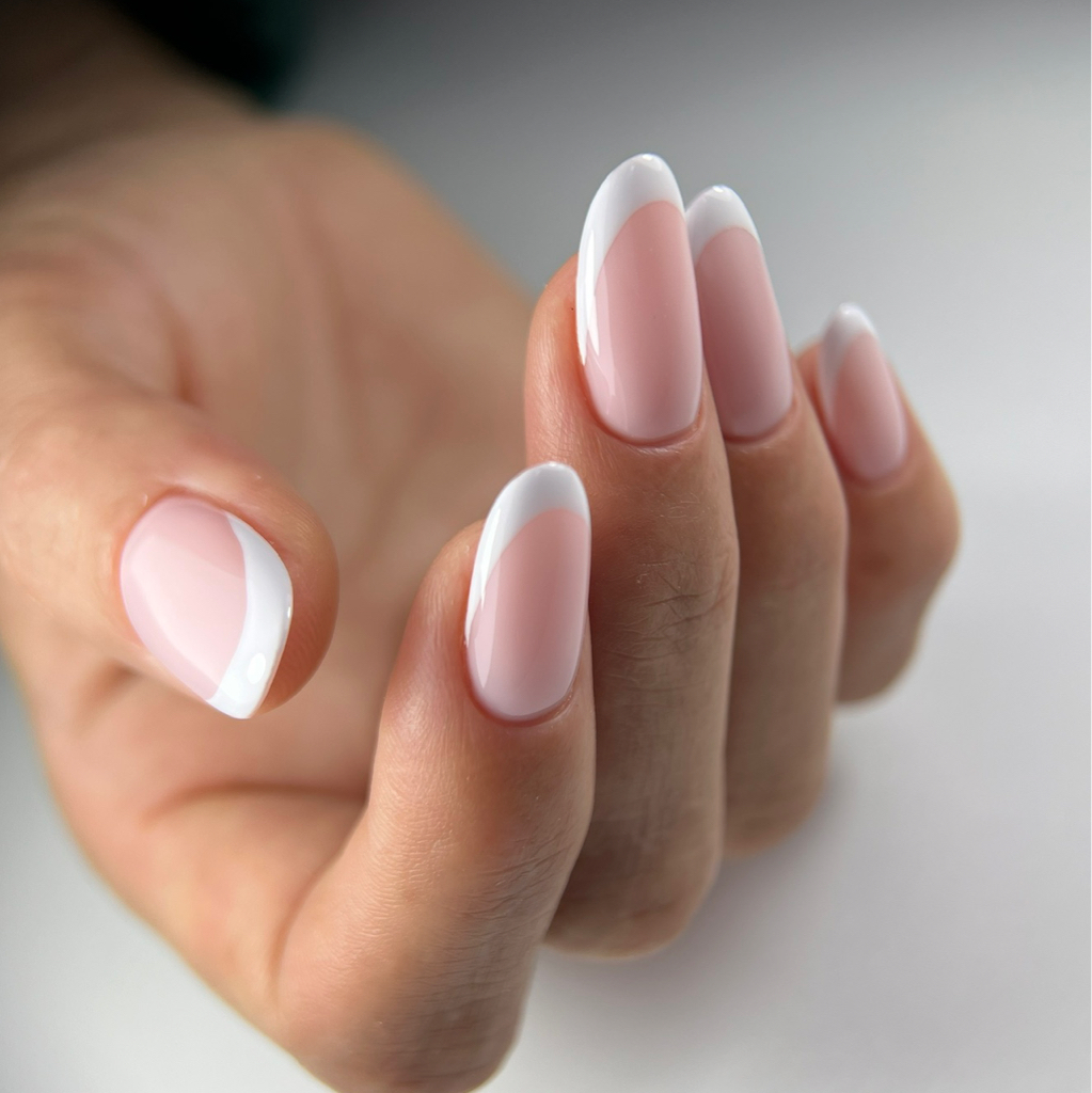 Коррекция ногтей гель