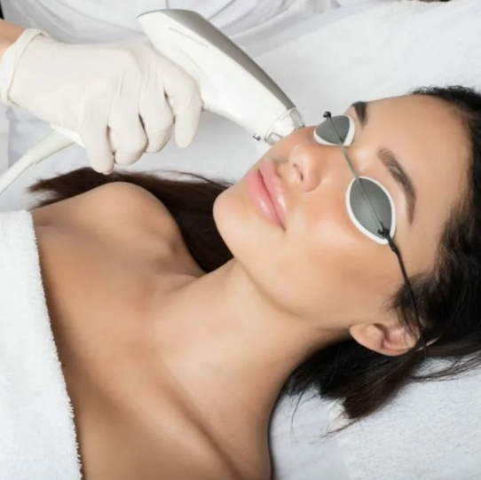 Диодное омоложение лица