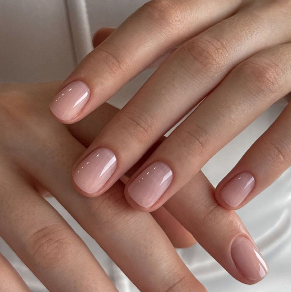 Комплекс «маникюр с укреплением гелем»