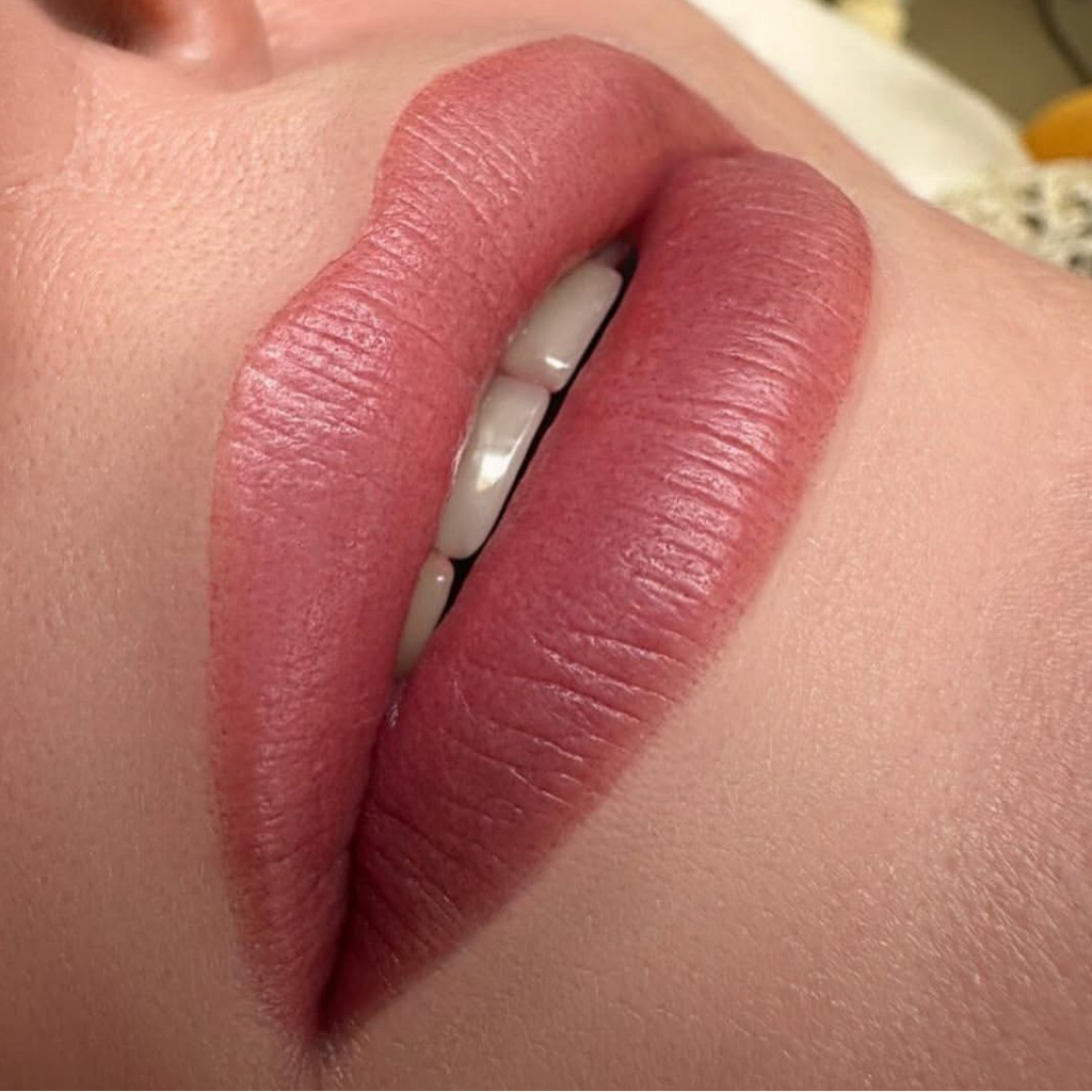 Повторная коррекция любой зоны (до 4 мес.) (мастера Елены)