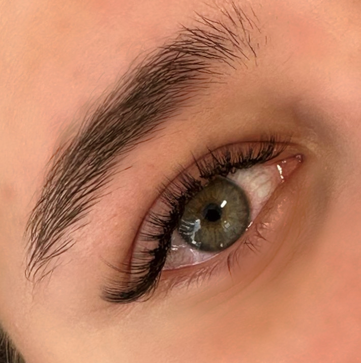 Наращивание ресниц классика/2d