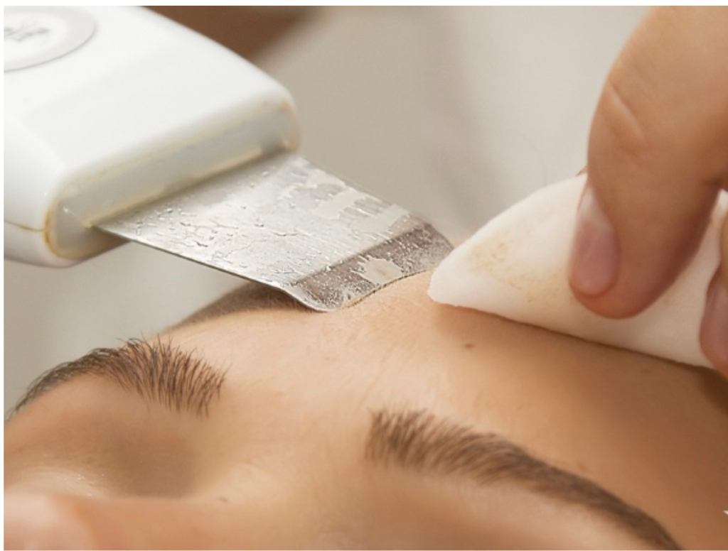 УЗИ чистка лица