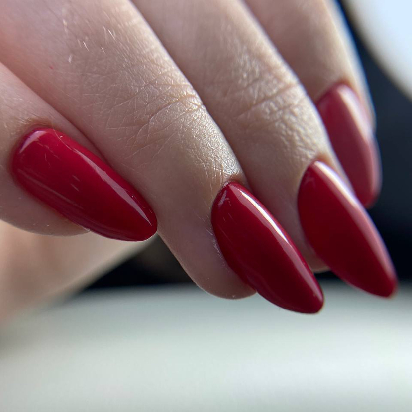 Маникюр с покрытием гель-лак