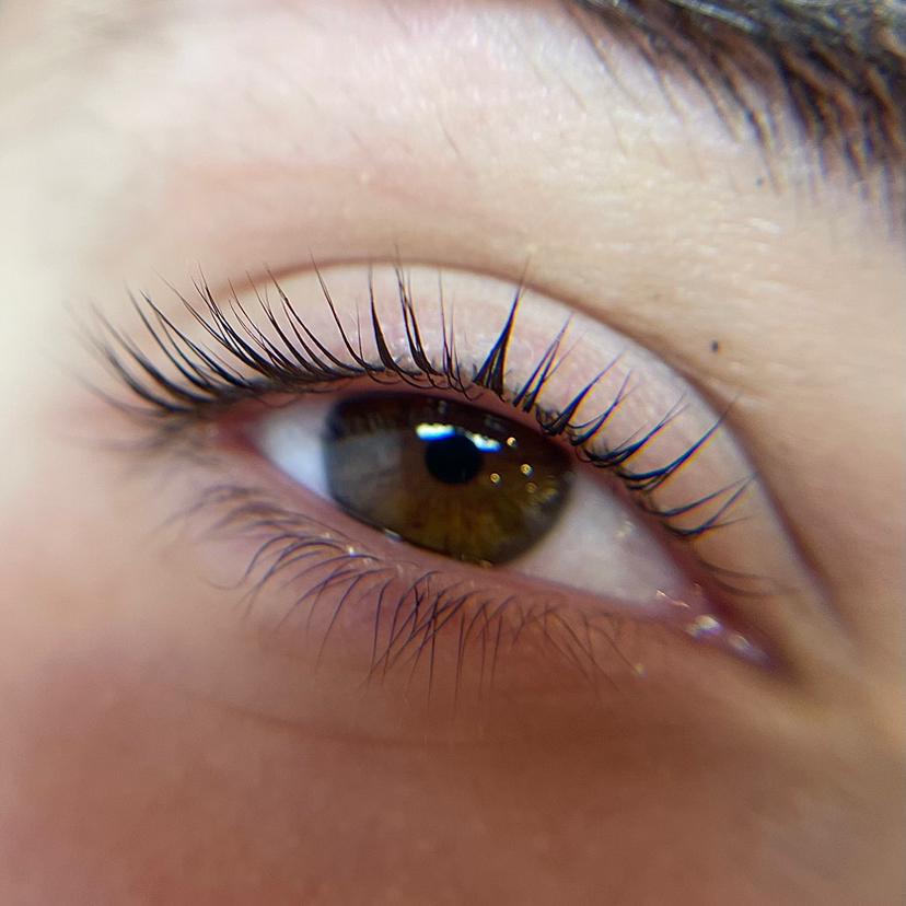 Ламинирование ресниц со снятием (+окрашивание и ботокс)