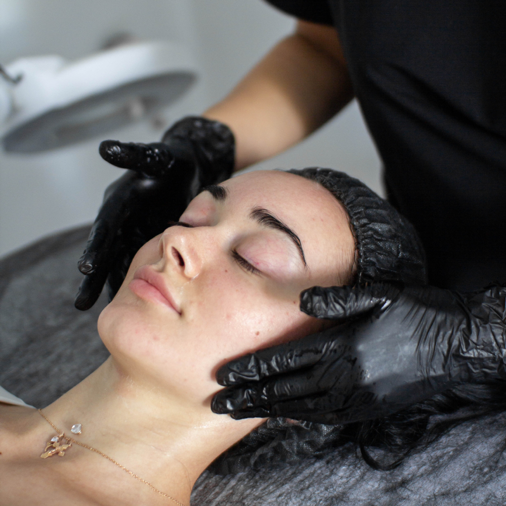 Скульптурный массаж лица