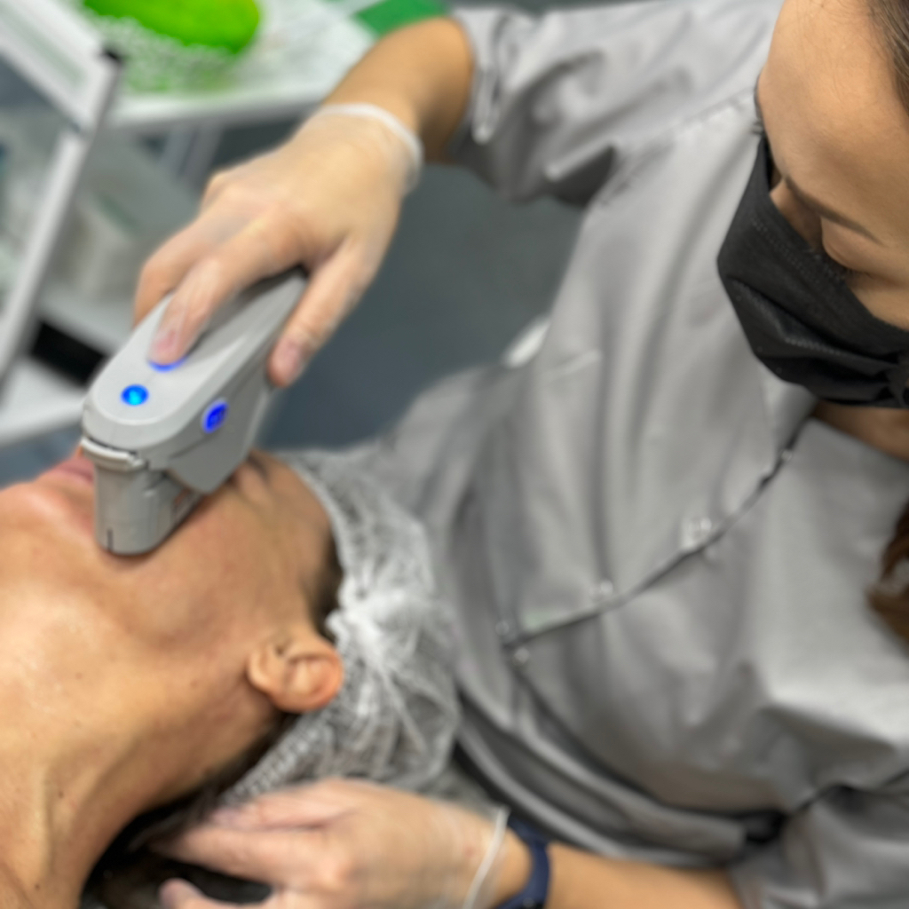 Смас (всё лицо)