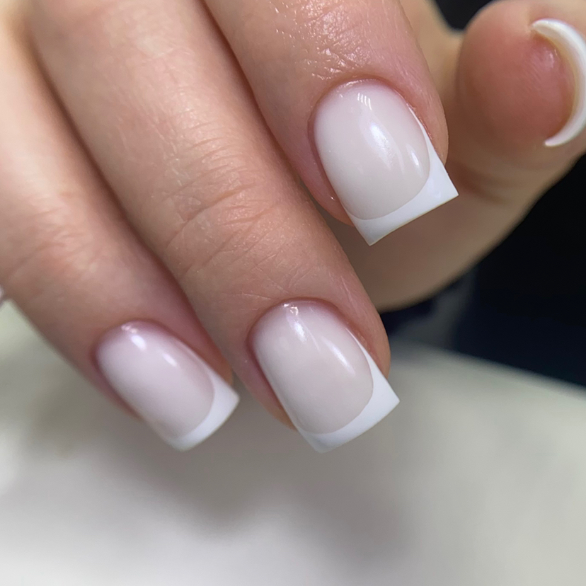 Французский маникюр