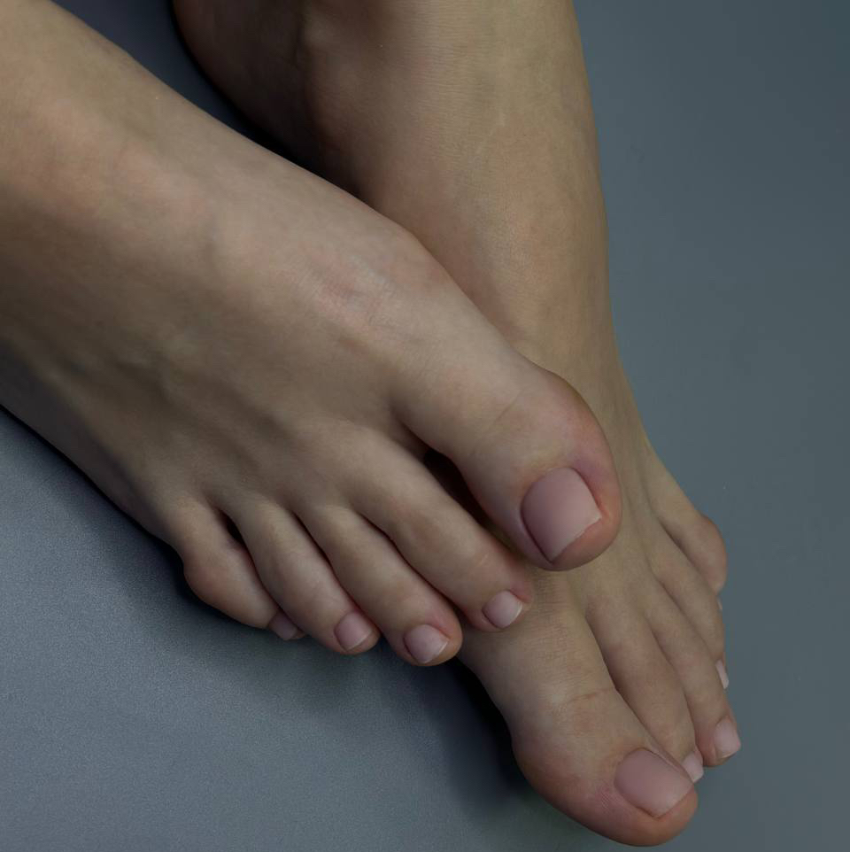 Полный педикюр + однотонное покрытие