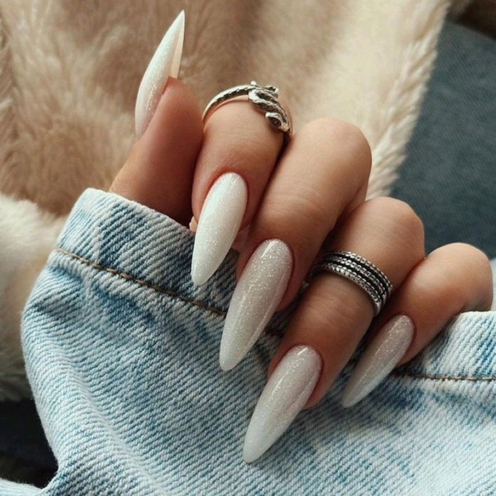 Моделирование (наращивание) ногтей