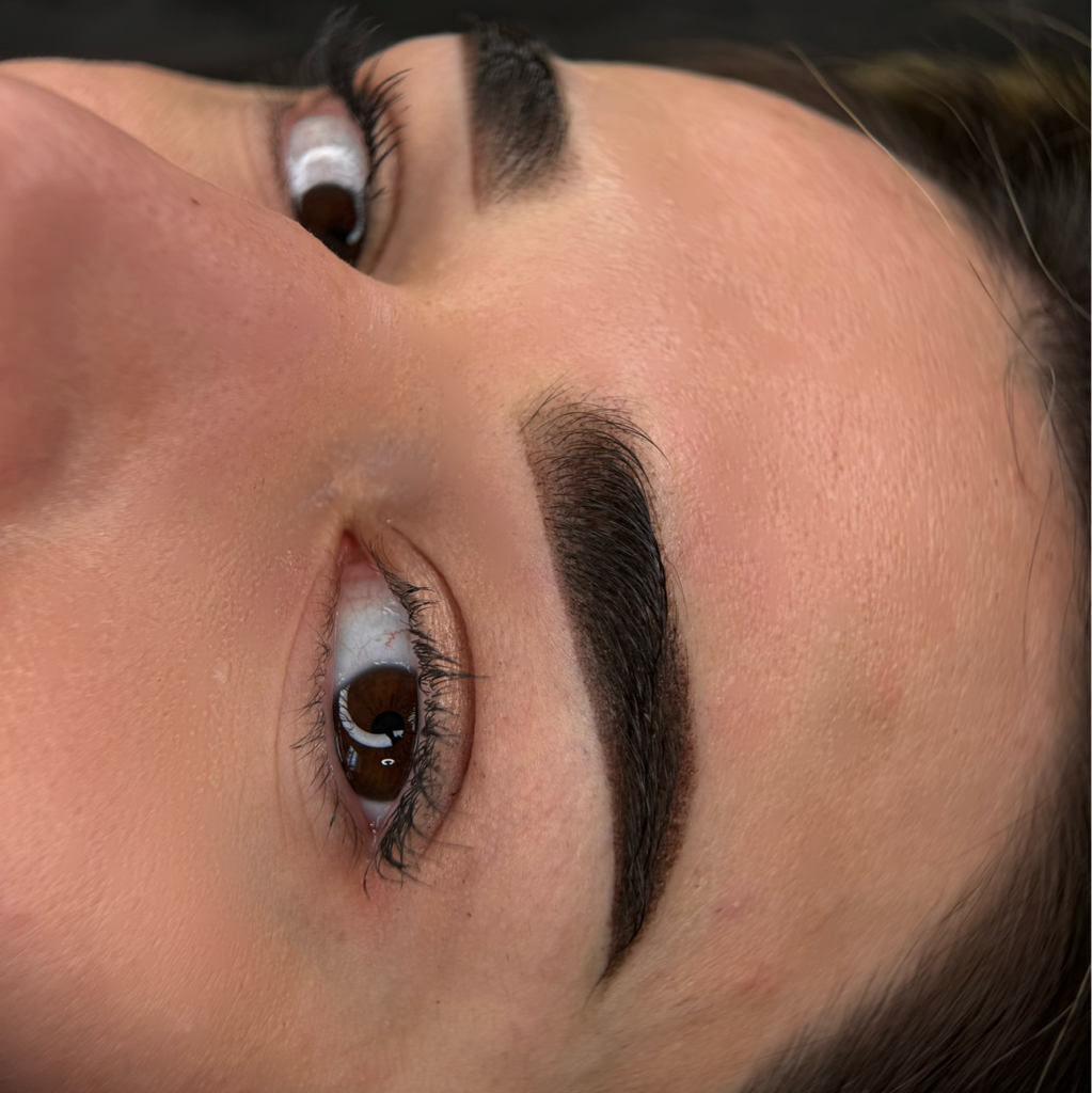 перманент бровей