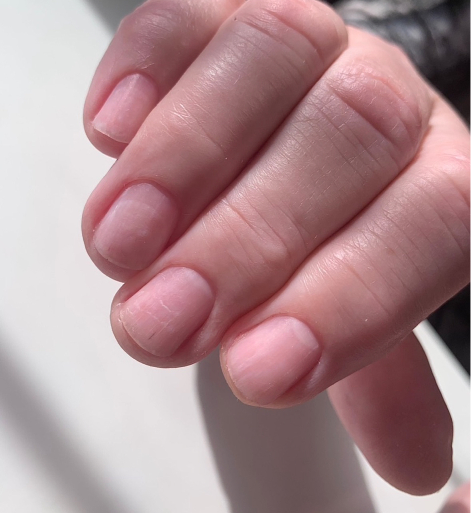 Маникюр гигиенический