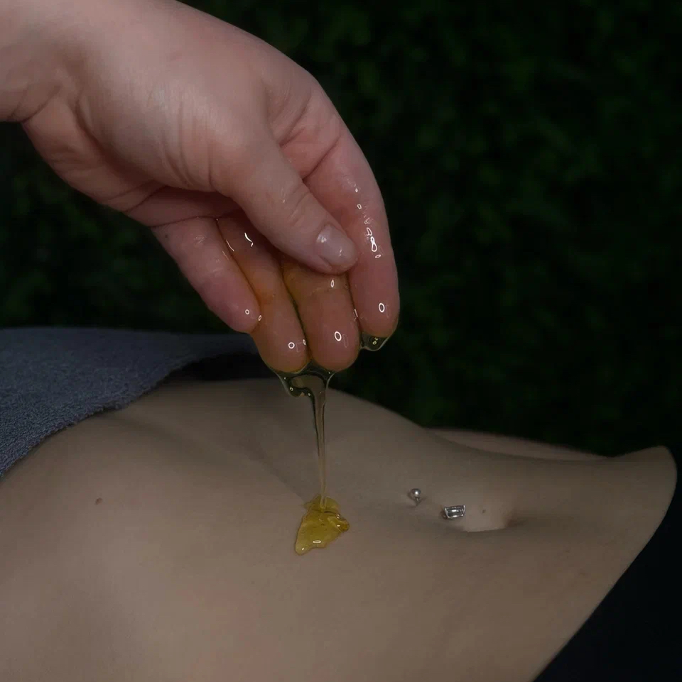 Медовый массаж тела