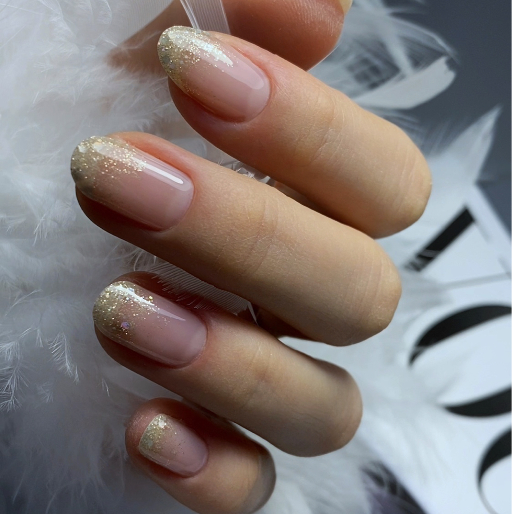 Маникюр + покрытие системой CWC + покрытие цветом