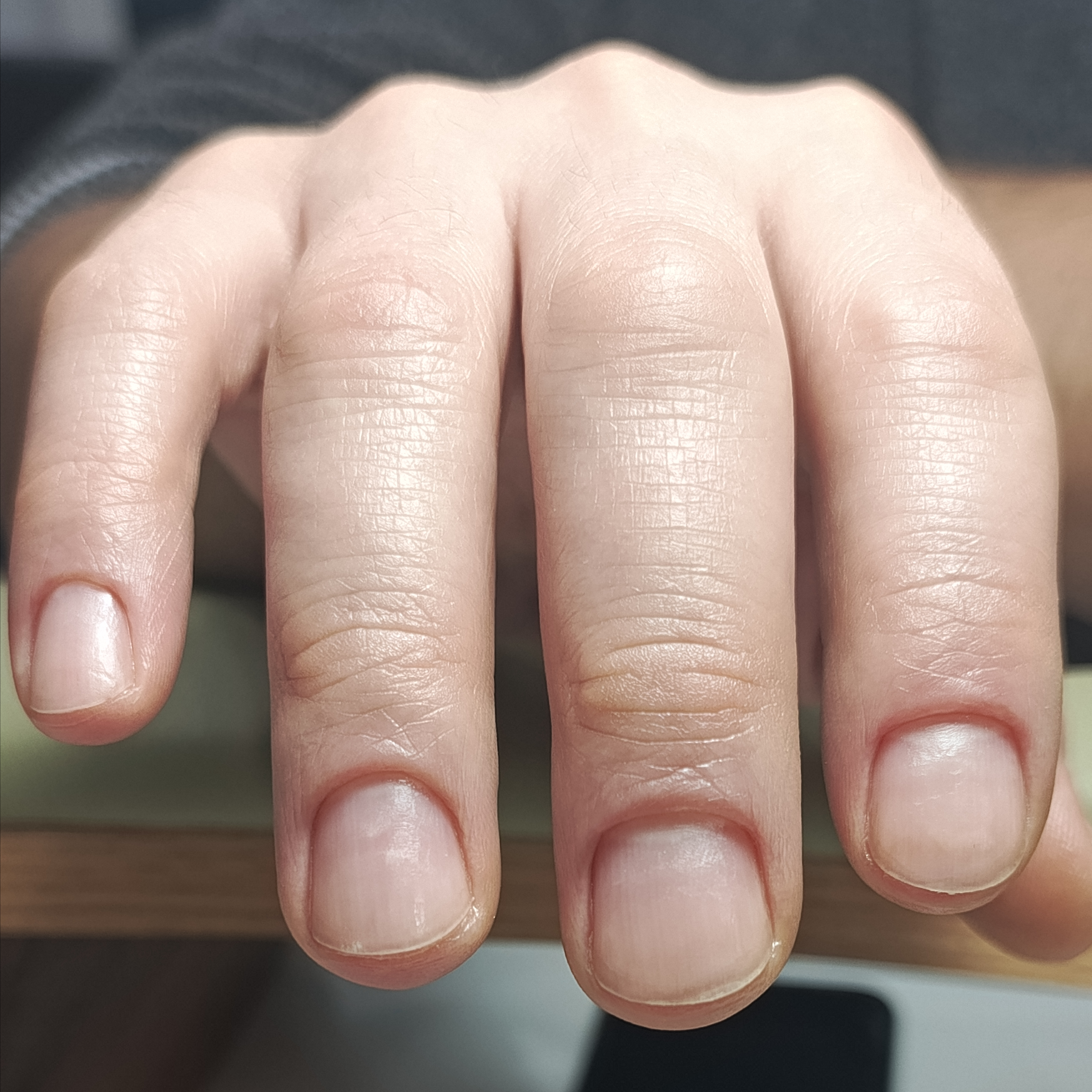 Маникюр мужской