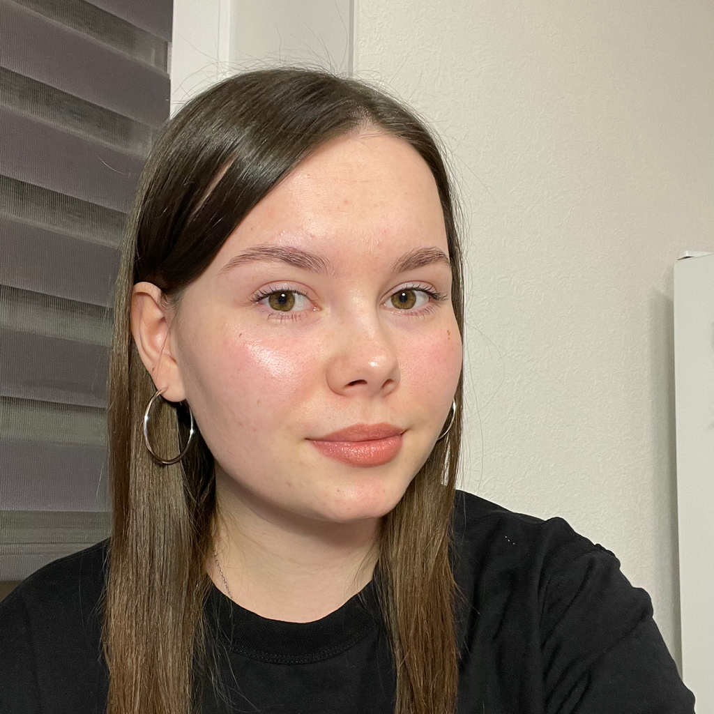 Окрашивание бровей