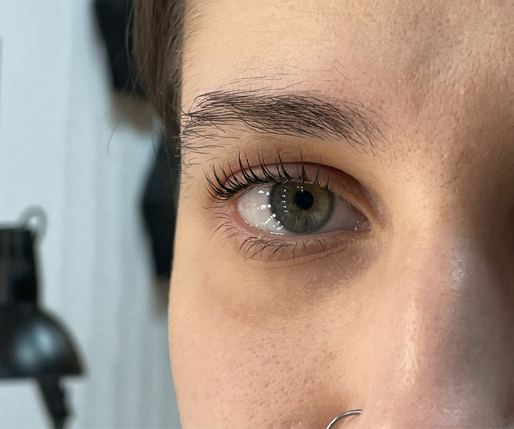 Окрашивание ресниц