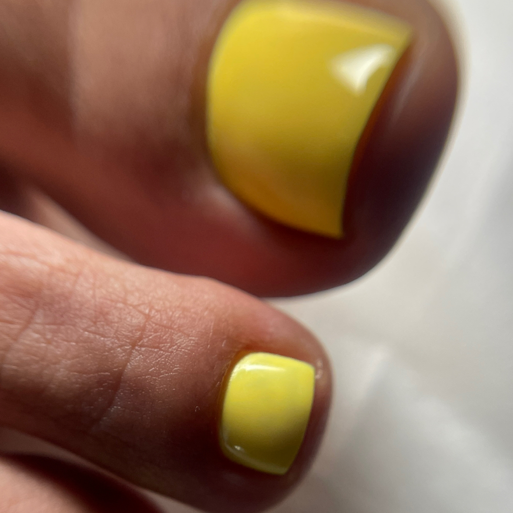 Педикюр пальчиков с покрытием