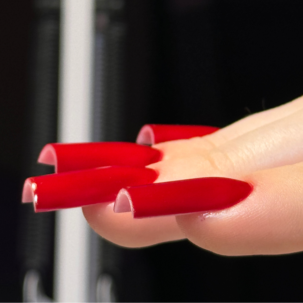 Наращивание ногтей