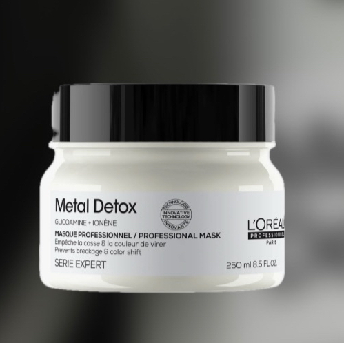 Уход - L’Oréal METAL DETOX  ( убирает накопление металла в волосах, очищает от накоплений в волосах )