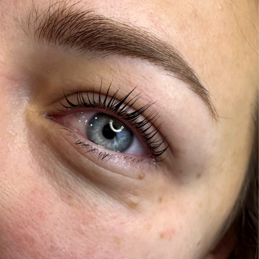 Ламинирование ресниц с окрашиванием (ботокс в 🎁)