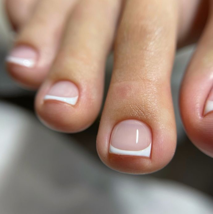 Педикюр обработка пальчиков с покрытием