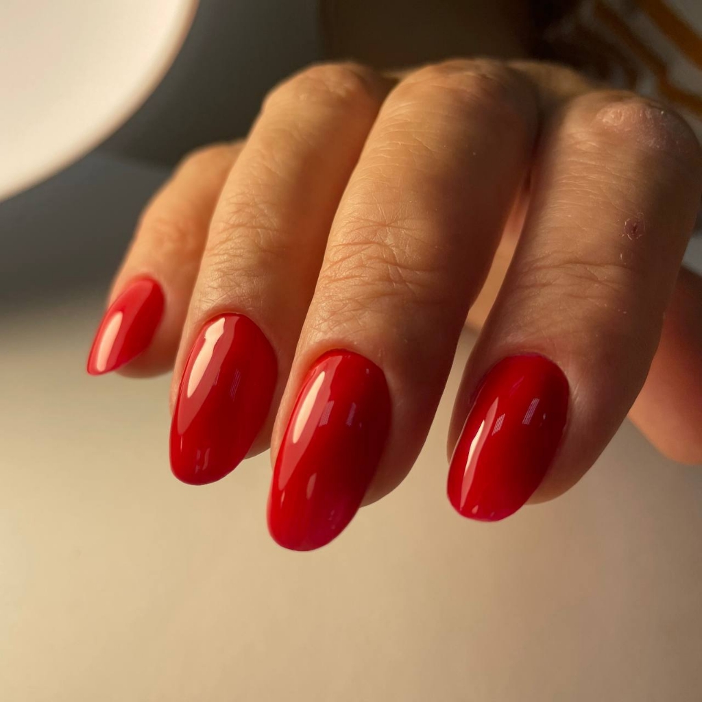 Наращивание ногтей