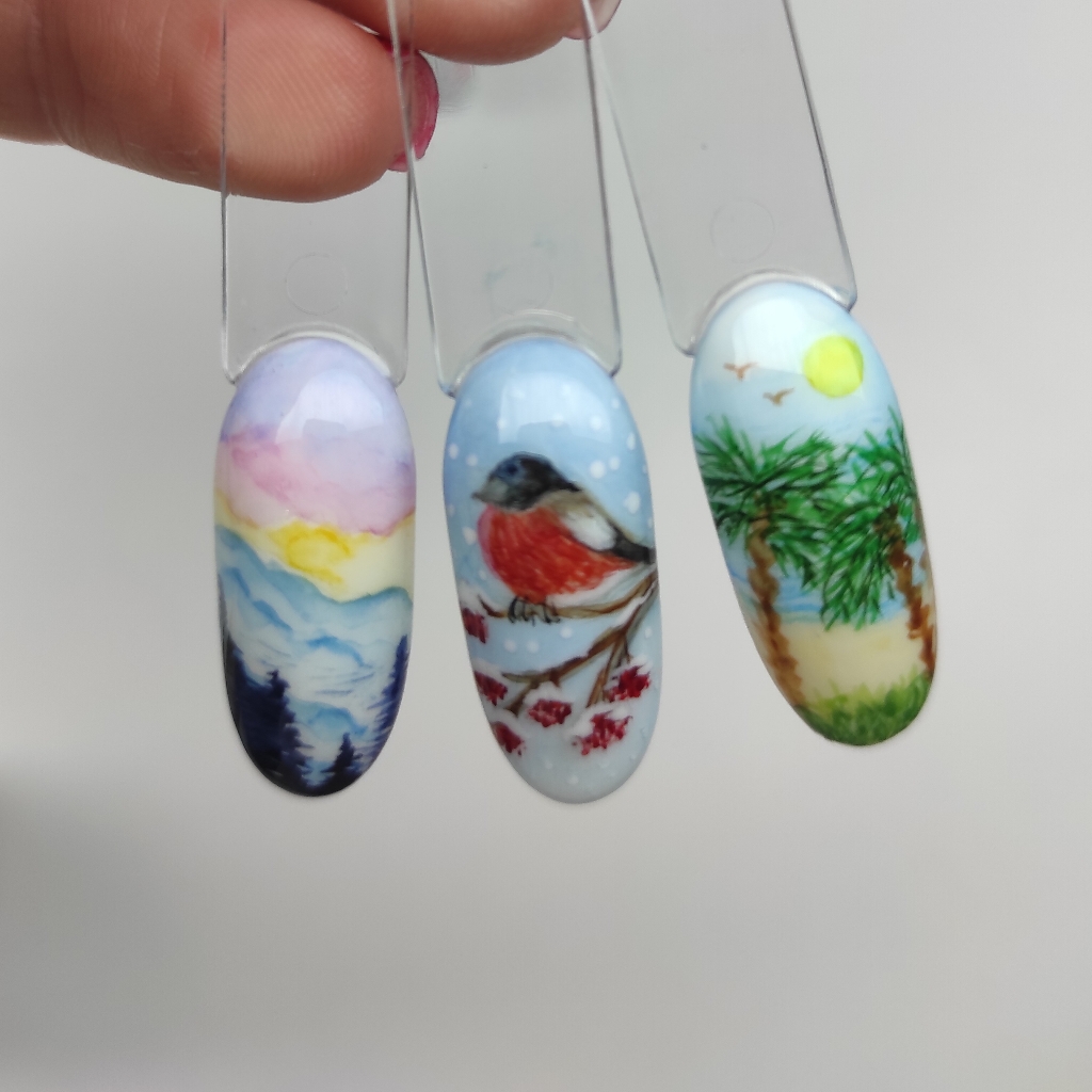 Картины на ногтях акварелью и гель-лаком.