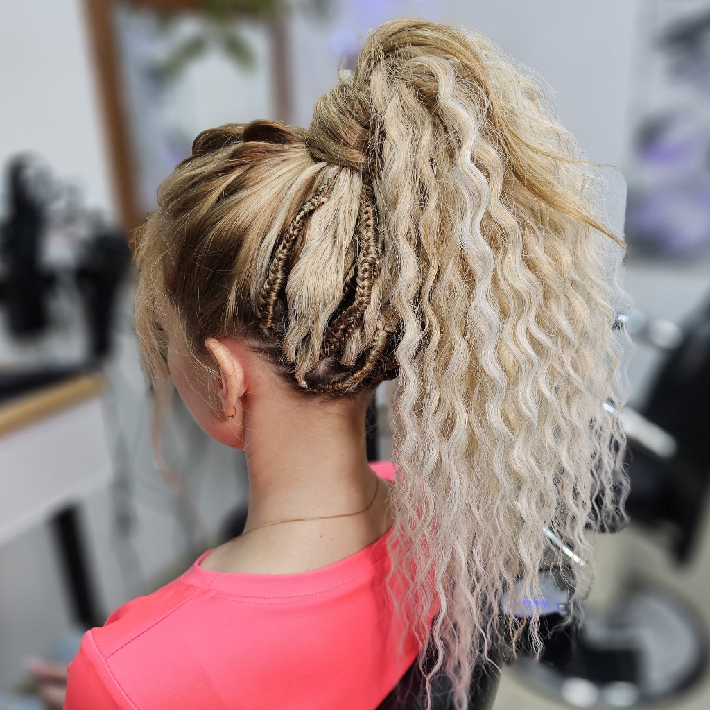 Афрозатылок ( только кудри/афролоконы)