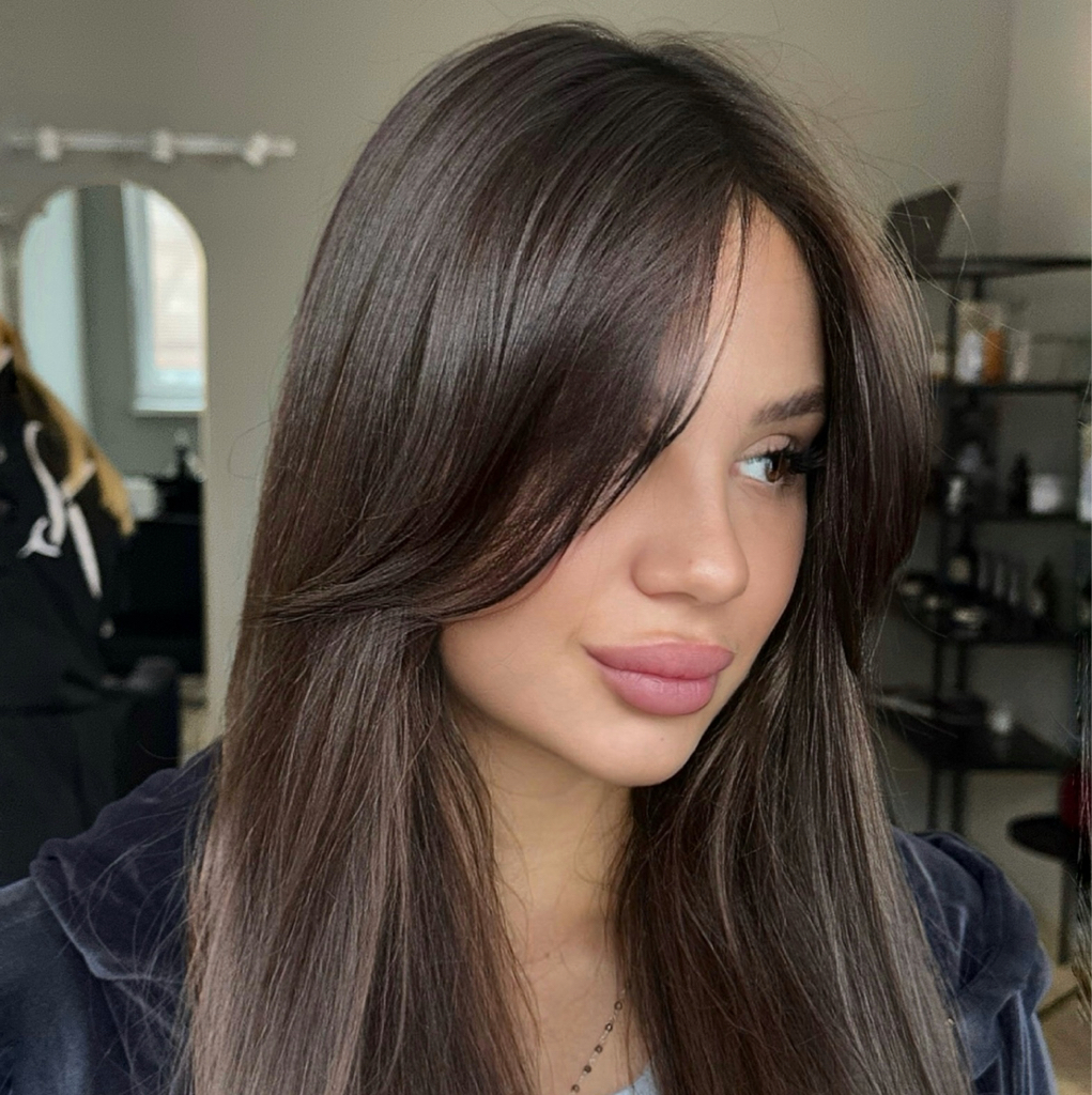 Стрижка женская (челка)